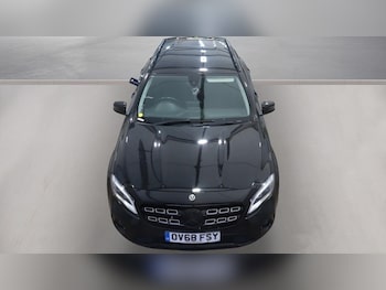 Used Mercedes-Benz GLA 2018 for sale - 79196881: Photo
