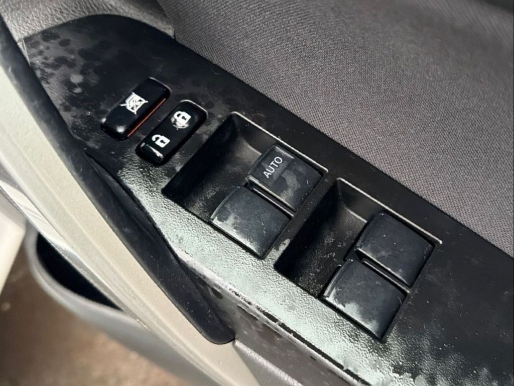 Used Toyota Auris 2014 for sale - 78200397: Photo 24