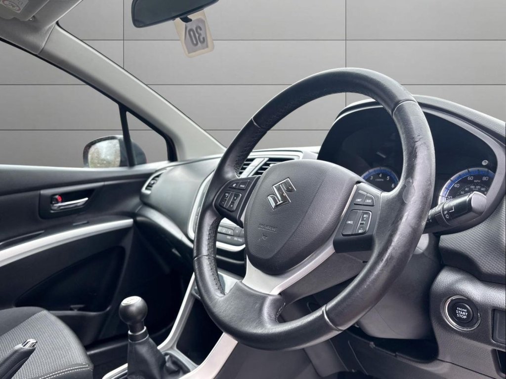 Used Suzuki SX4 S-Cross 2014 for sale - 78200121: Photo 15