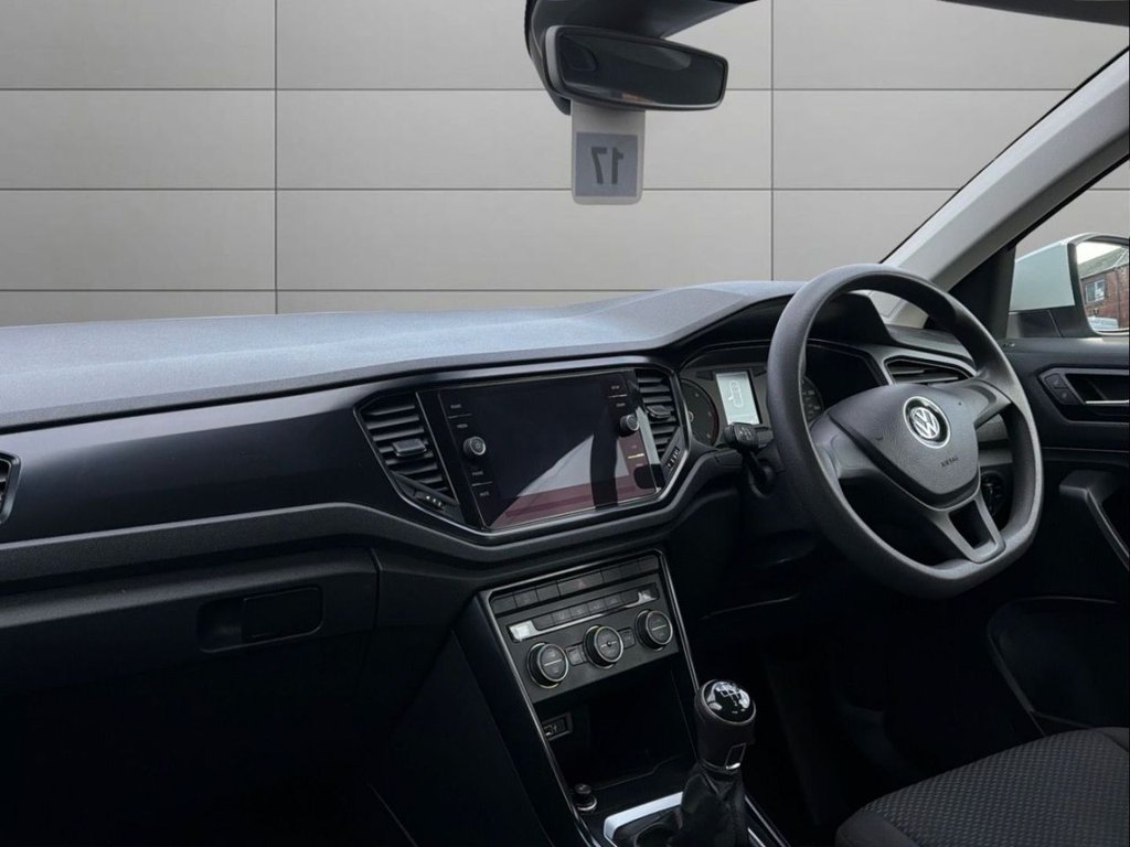 Used Volkswagen T-Roc 2019 for sale - 78200416: Photo 16