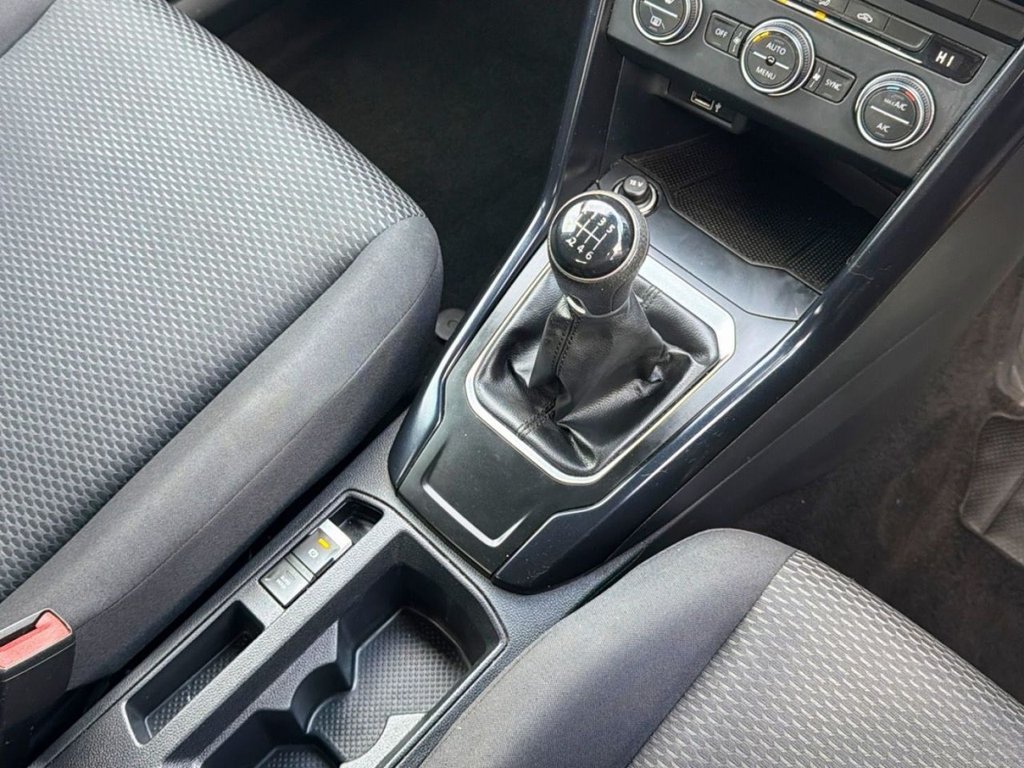 Used Volkswagen T-Roc 2019 for sale - 78200416: Photo 25