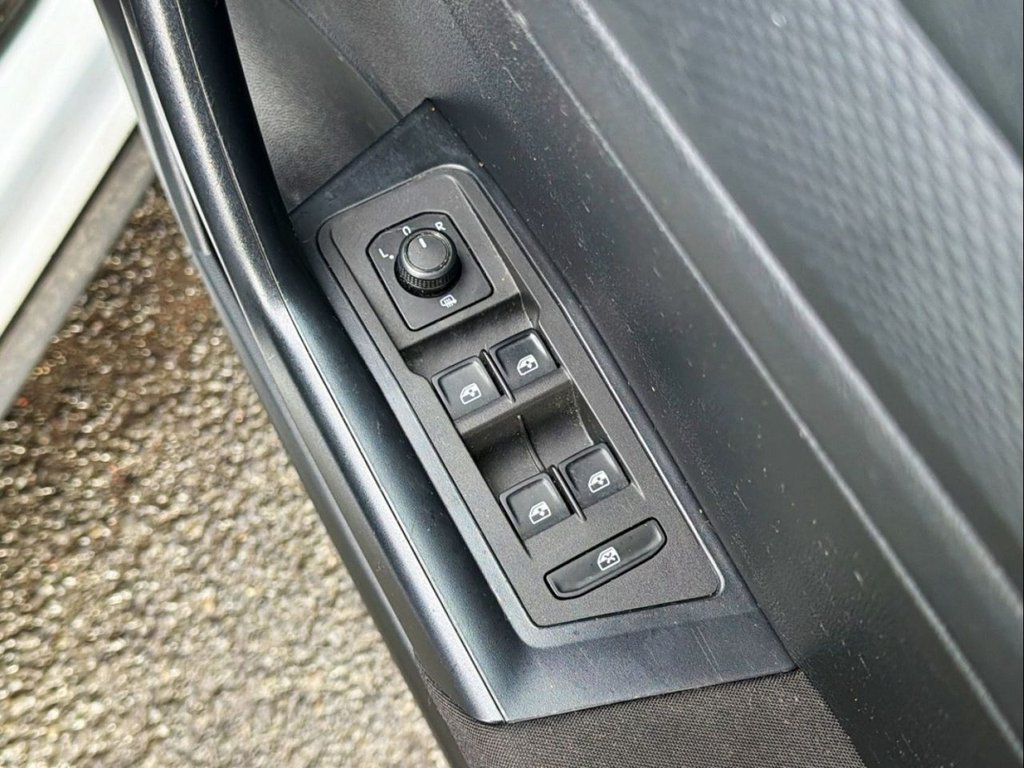 Used Volkswagen T-Roc 2019 for sale - 78200416: Photo 27