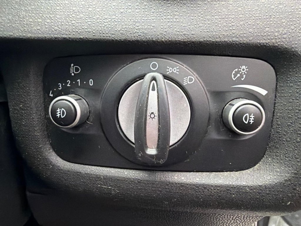 Used Ford Fiesta 2013 for sale - 78200002: Photo 27