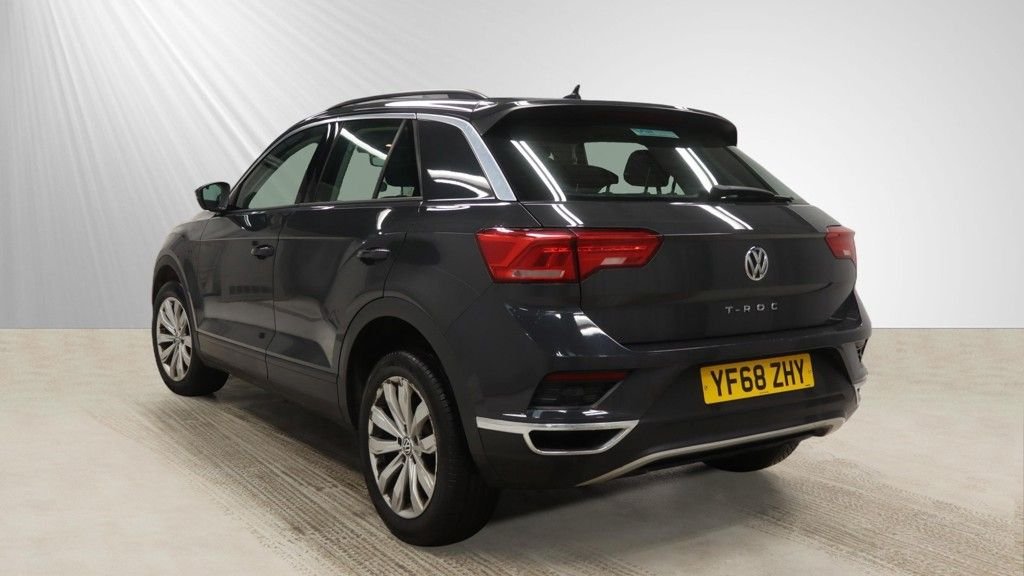 Used Volkswagen T-Roc 2018 for sale - 78200059: Photo 10