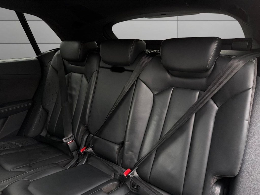 Used Audi Q8 2020 for sale - 78200133: Photo 44