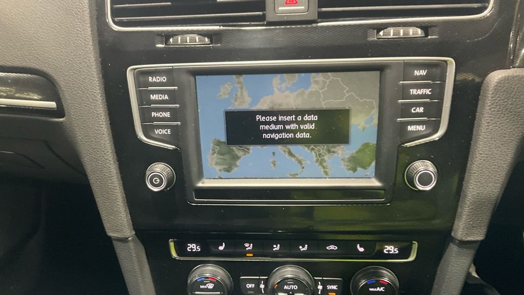 Used Volkswagen Golf 2016 for sale - 78200110: Photo 19