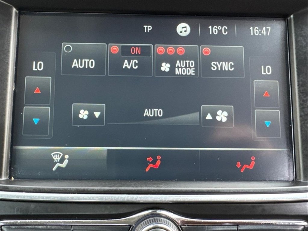 Used Vauxhall Crossland X 2017 for sale - 78200319: Photo 30