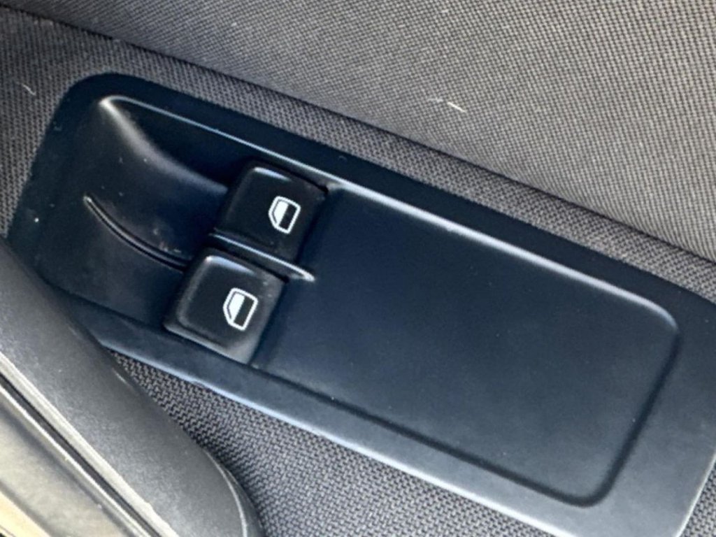 Used Volkswagen Golf 2014 for sale - 78200296: Photo 33