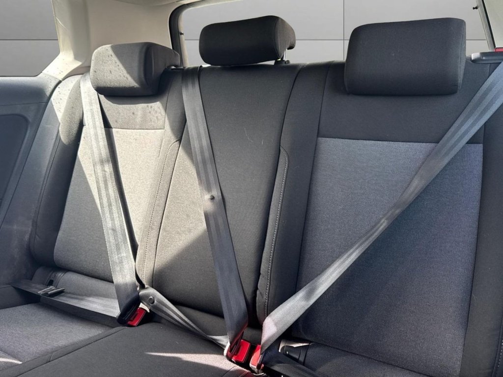 Used Volkswagen Golf 2014 for sale - 78200296: Photo 43