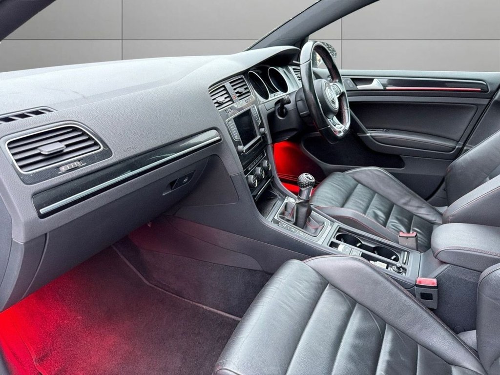 Used Volkswagen Golf 2015 for sale - 78200082: Photo 16