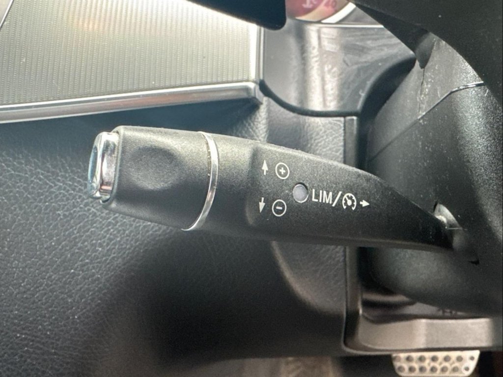 Used Mercedes-Benz E Class 2014 for sale - 78200384: Photo 34