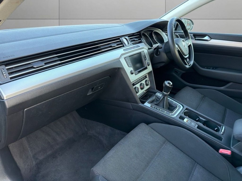 Used Volkswagen Passat 2015 for sale - 78199925: Photo 16