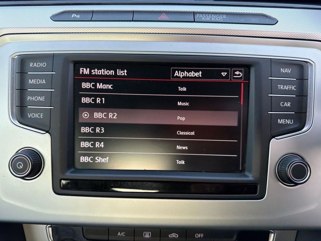 Used Volkswagen Passat 2015 for sale - 78199925: Photo 24