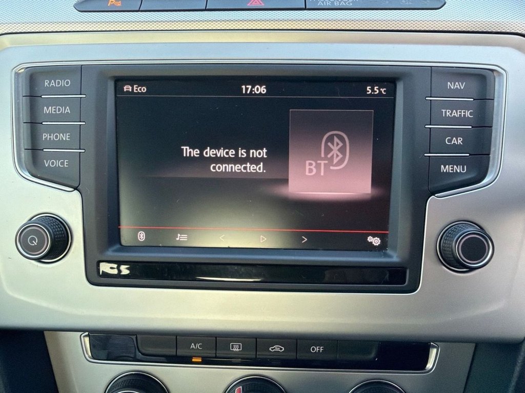 Used Volkswagen Passat 2015 for sale - 78199925: Photo 28