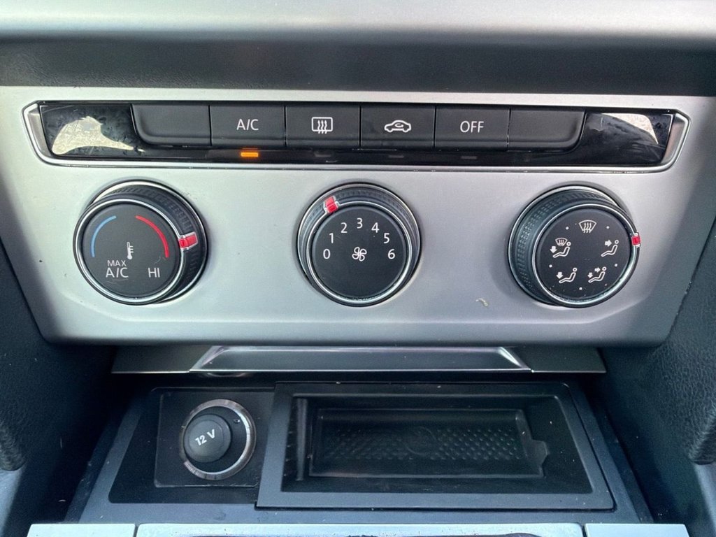 Used Volkswagen Passat 2015 for sale - 78199925: Photo 30