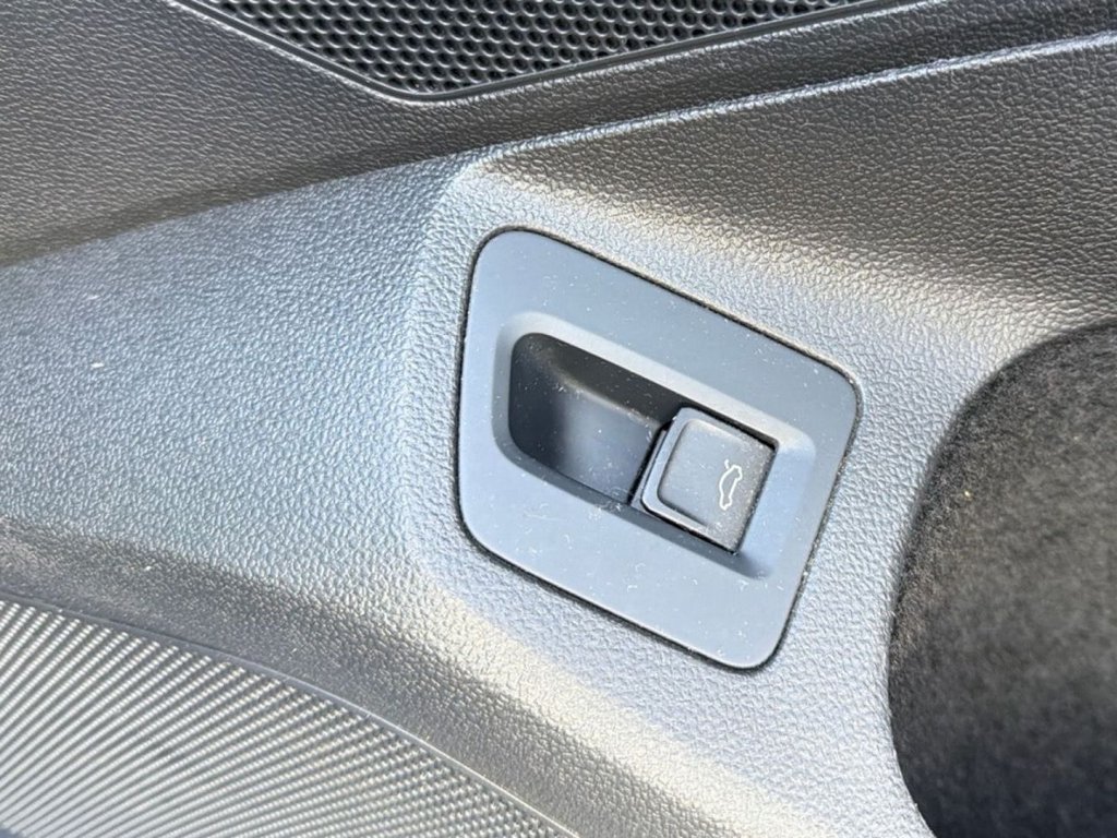 Used Volkswagen Passat 2015 for sale - 78199925: Photo 40