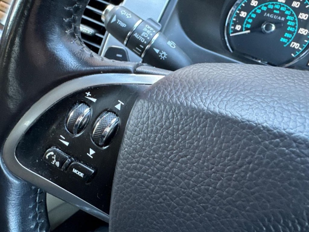 Used Jaguar XF 2012 for sale - 78200314: Photo 18