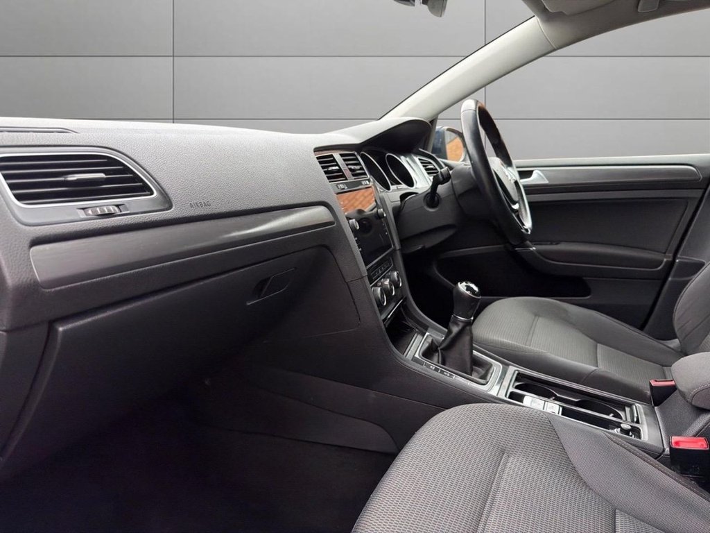 Used Volkswagen Golf 2019 for sale - 78199966: Photo 16