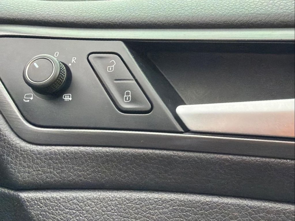 Used Volkswagen Golf 2019 for sale - 78199966: Photo 30