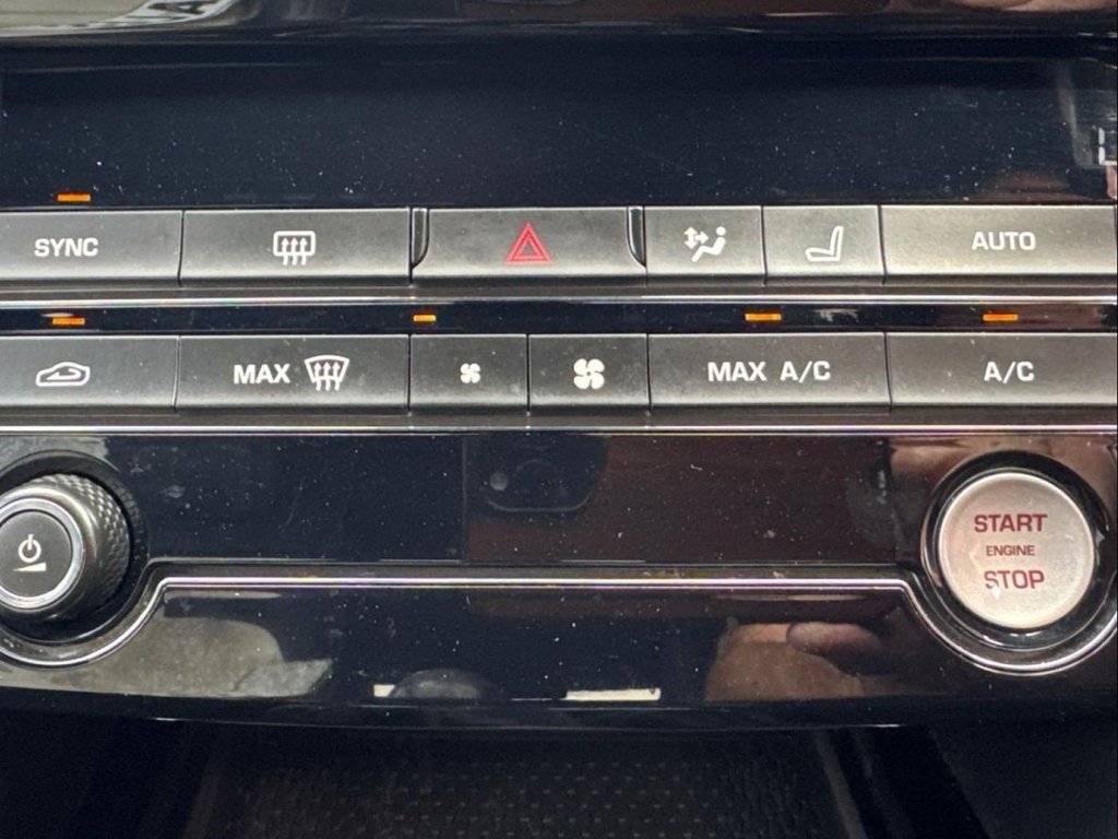 Used Jaguar F-Pace 2017 for sale - 78200370: Photo 31