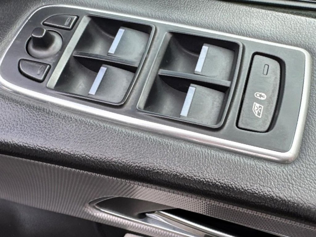 Used Jaguar F-Pace 2017 for sale - 78200370: Photo 35