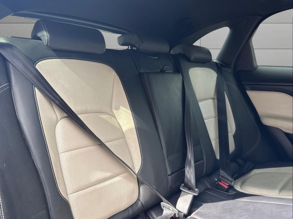 Used Jaguar F-Pace 2017 for sale - 78200370: Photo 41