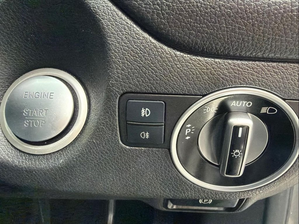 Used Mercedes-Benz GLA 2017 for sale - 78200405: Photo 36