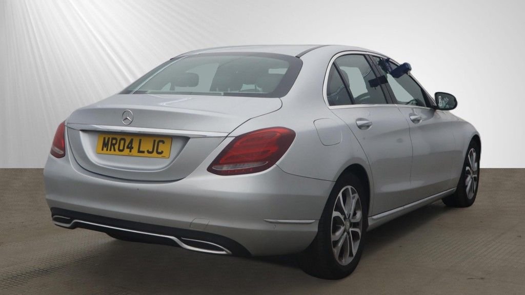 Used Mercedes-Benz C Class 2015 for sale - 78199934: Photo 15