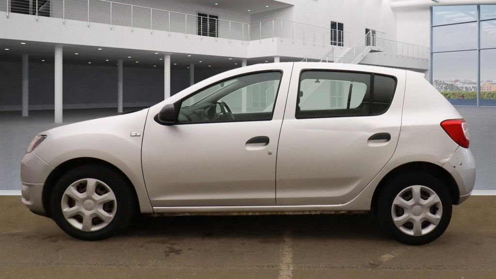 Used Dacia Sandero 2015 for sale - 78200377: Photo 7