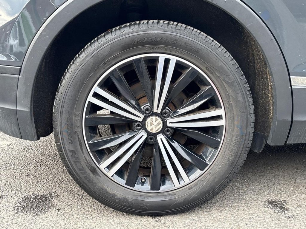 Used Volkswagen Tiguan 2018 for sale - 78200346: Photo 41