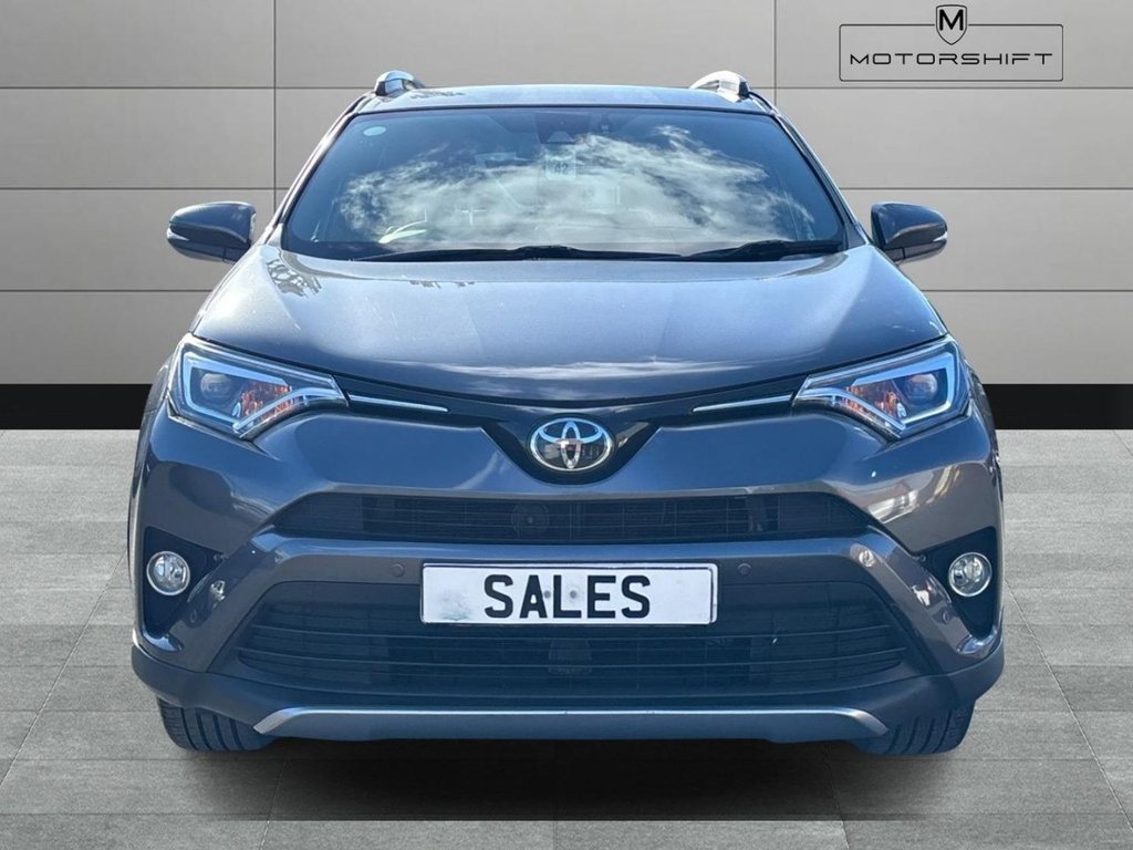 Used Toyota RAV4 2017 for sale - 78200032: Photo 3