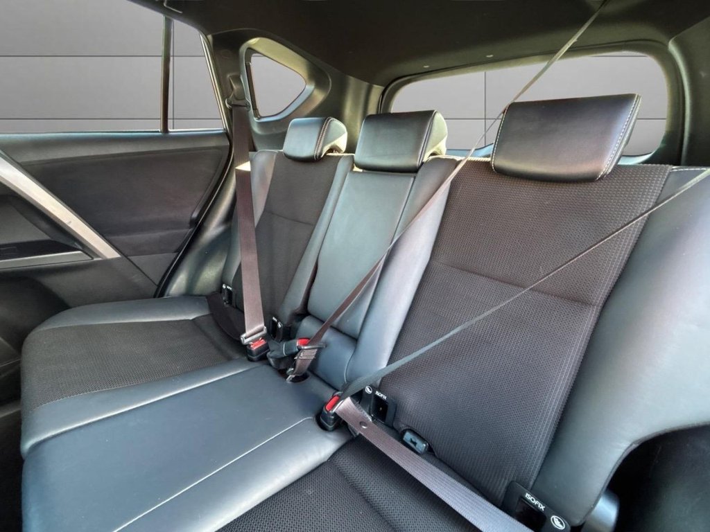 Used Toyota RAV4 2017 for sale - 78200032: Photo 43