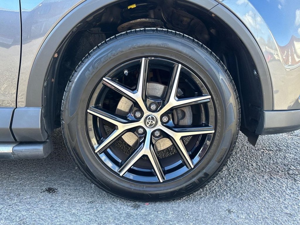 Used Toyota RAV4 2017 for sale - 78200032: Photo 47