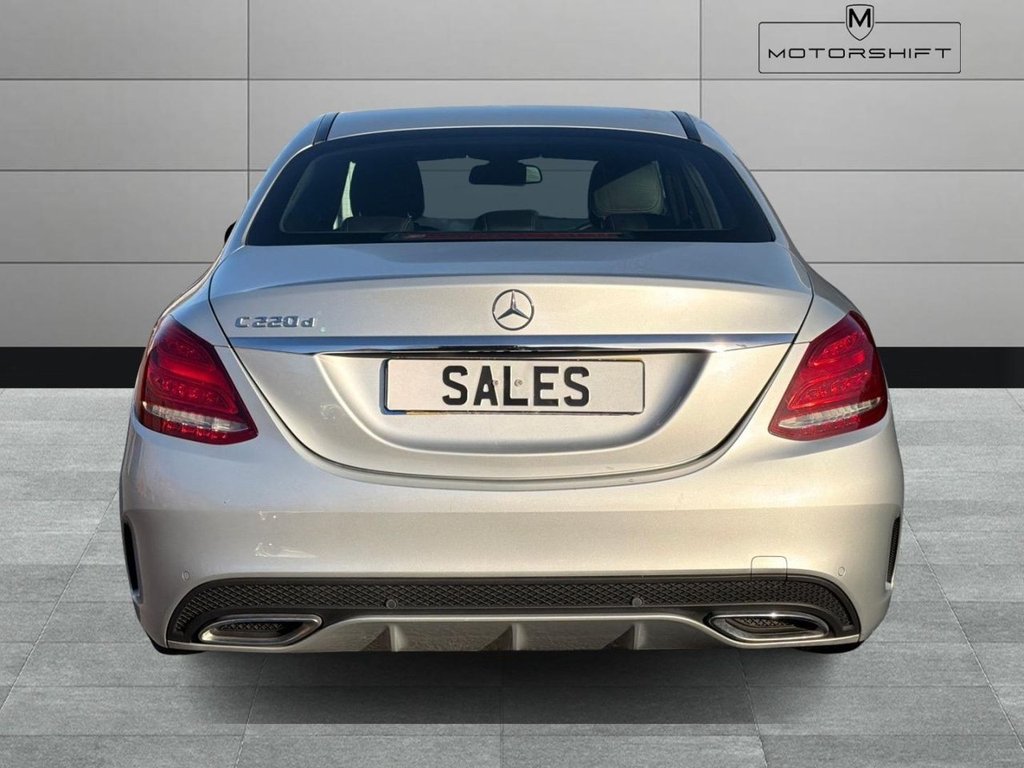 Used Mercedes-Benz C Class 2018 for sale - 78200020: Photo 10