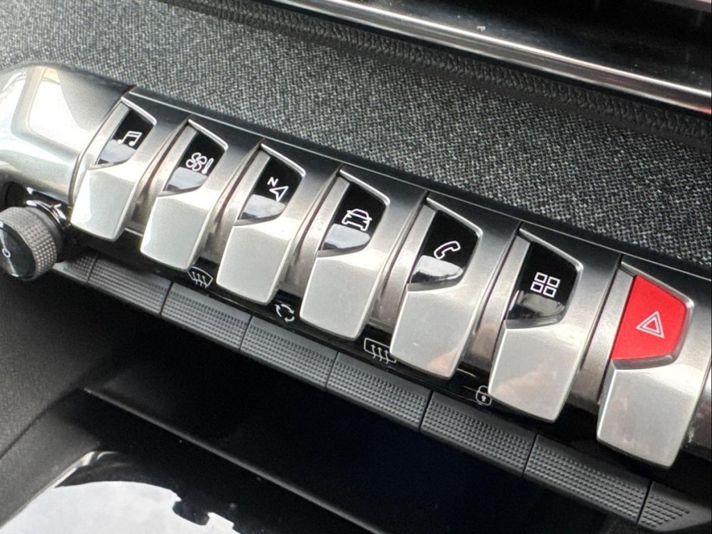 Used Peugeot 3008 2017 for sale - 78200311: Photo 36