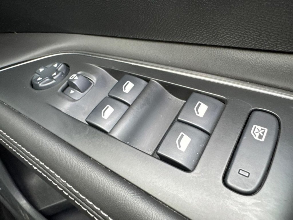 Used Peugeot 3008 2017 for sale - 78200311: Photo 37