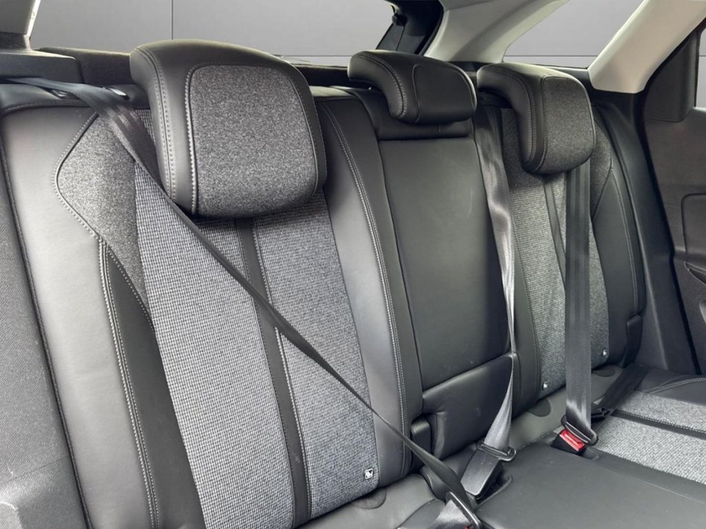 Used Peugeot 3008 2017 for sale - 78200311: Photo 41