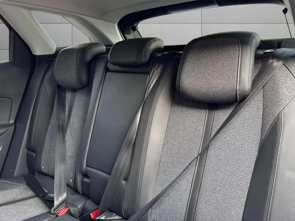 Used Peugeot 3008 2017 for sale - 78200311: Photo 42