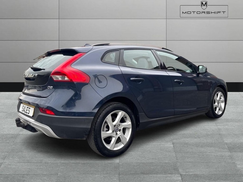 Used Volvo V40 2015 for sale - 78200310: Photo 12