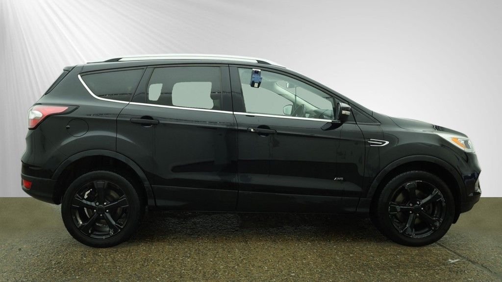 Used Ford Kuga 2017 for sale - 78200345: Photo 9