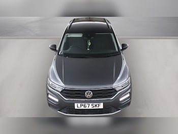 Used Volkswagen T-Roc 2018 for sale - 79385008: Photo
