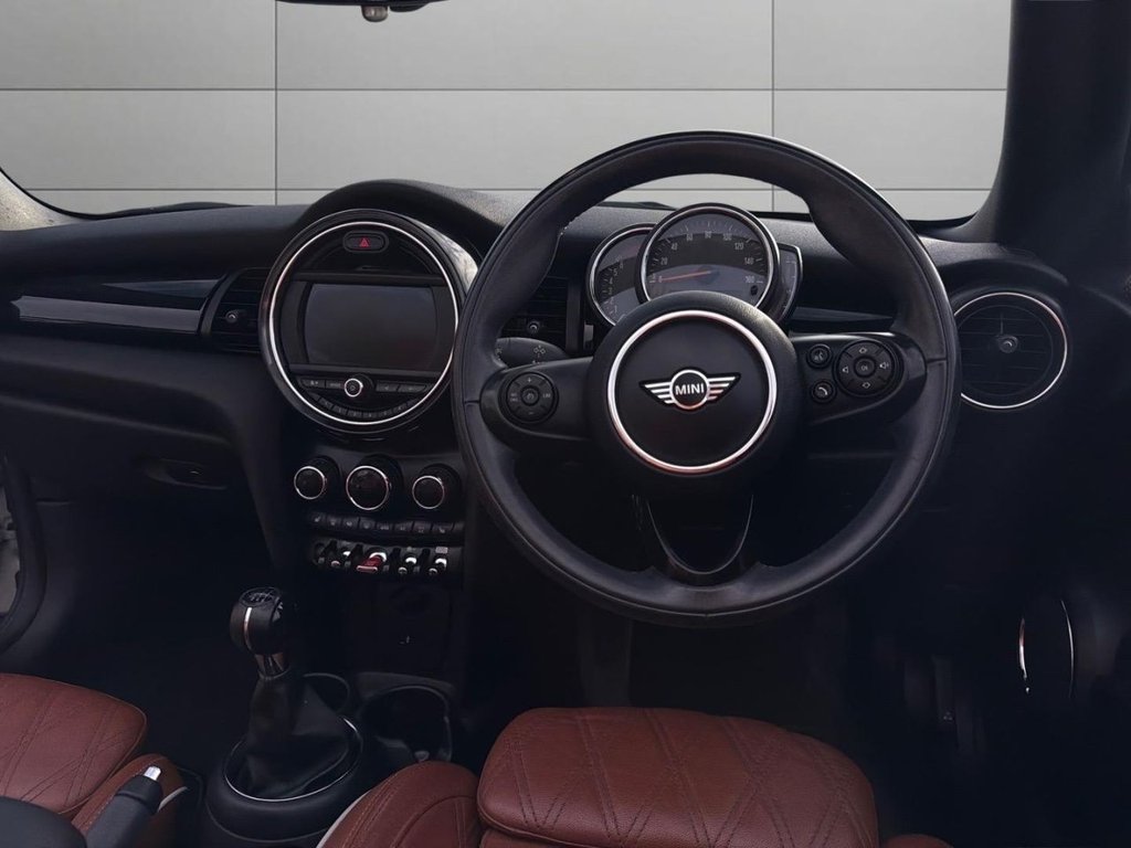 Used MINI Convertible 2018 for sale - 78199954: Photo 13