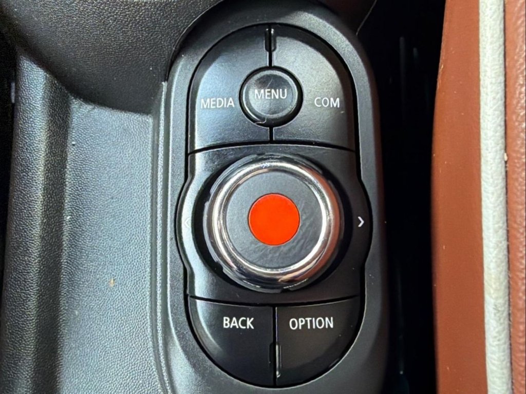 Used MINI Convertible 2018 for sale - 78199954: Photo 34