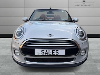 Used MINI Convertible 2019 for sale - 78199954: Photo
