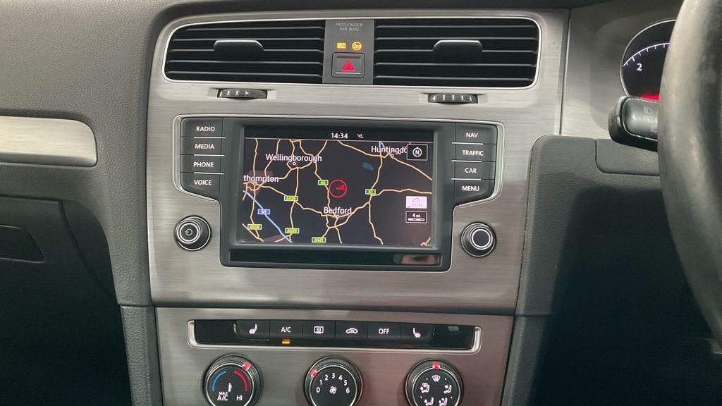 Used Volkswagen Golf 2017 for sale - 78199899: Photo 20