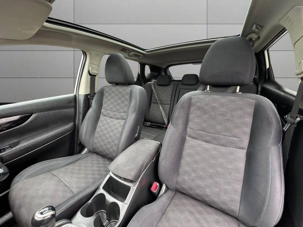 Used Nissan Qashqai 2014 for sale - 78200359: Photo 32