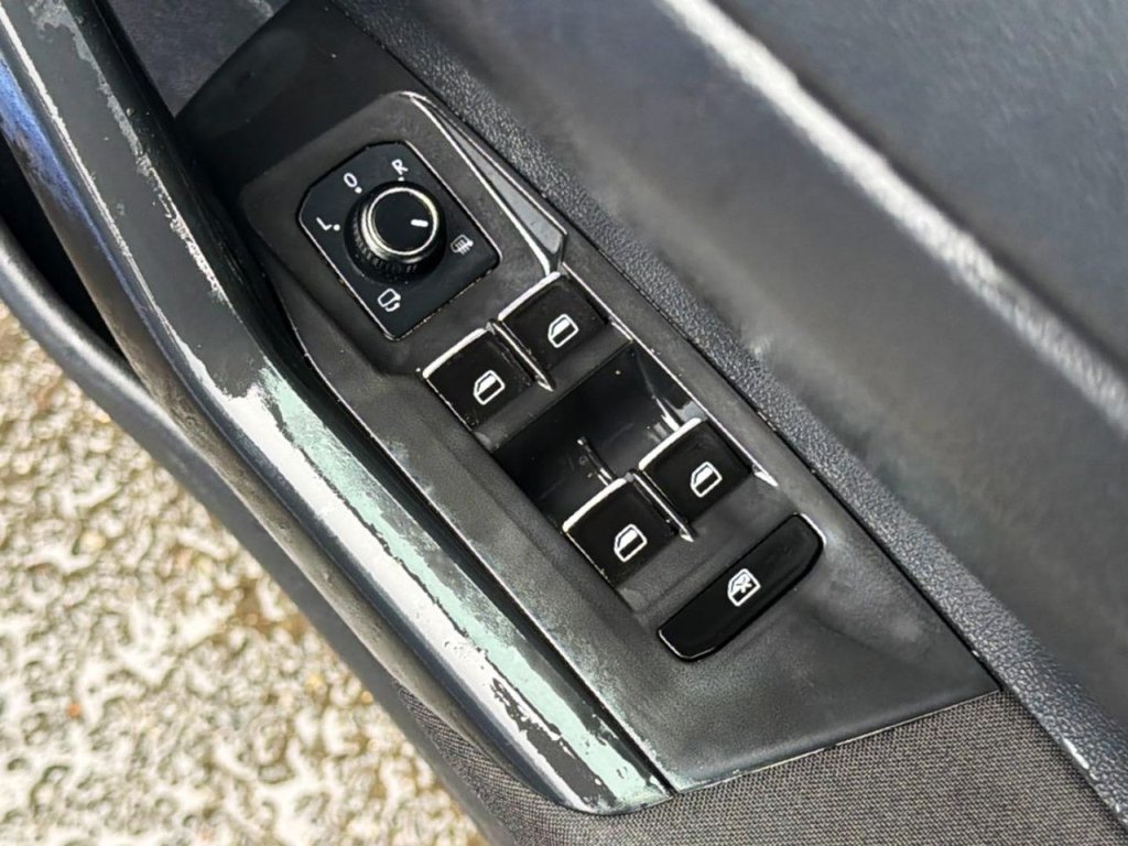 Used Volkswagen Polo 2019 for sale - 78199877: Photo 31