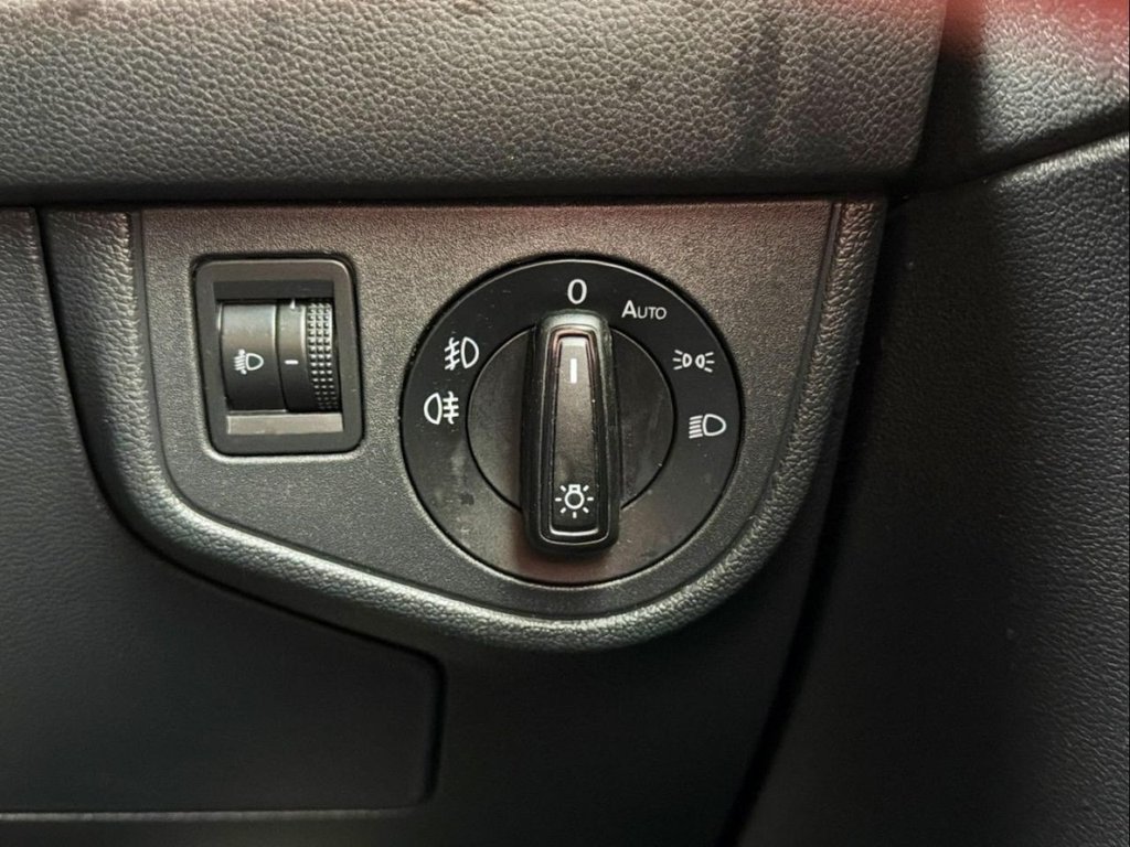 Used Volkswagen Polo 2019 for sale - 78199877: Photo 32