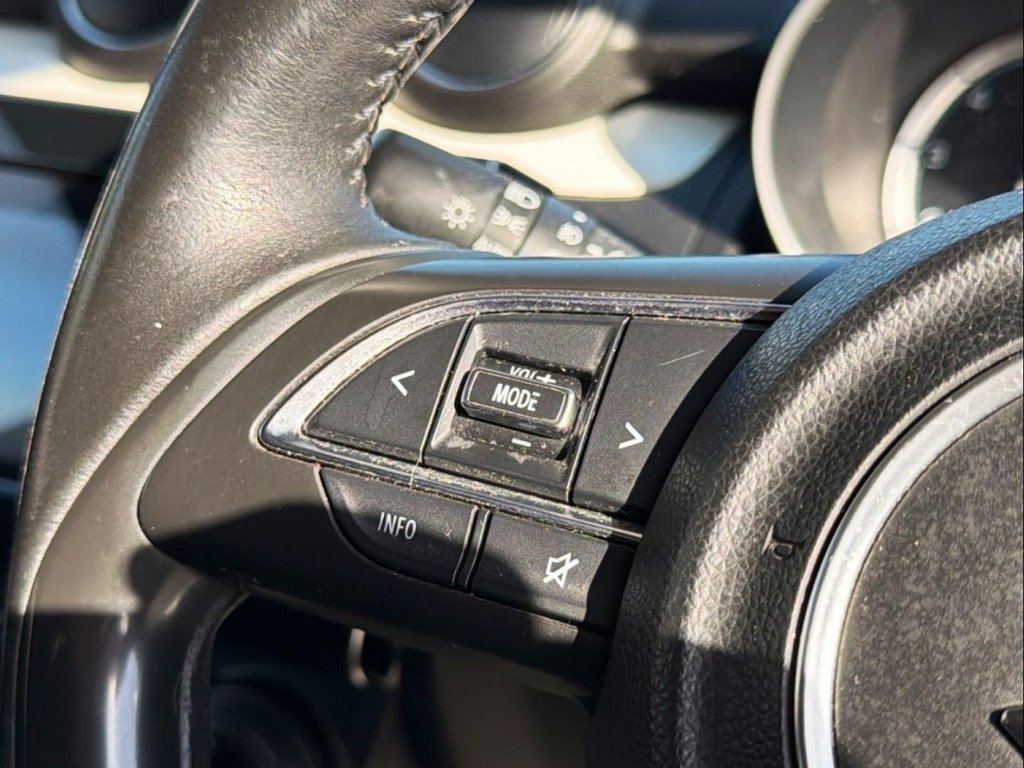 Used Suzuki Swift 2018 for sale - 78200108: Photo 18