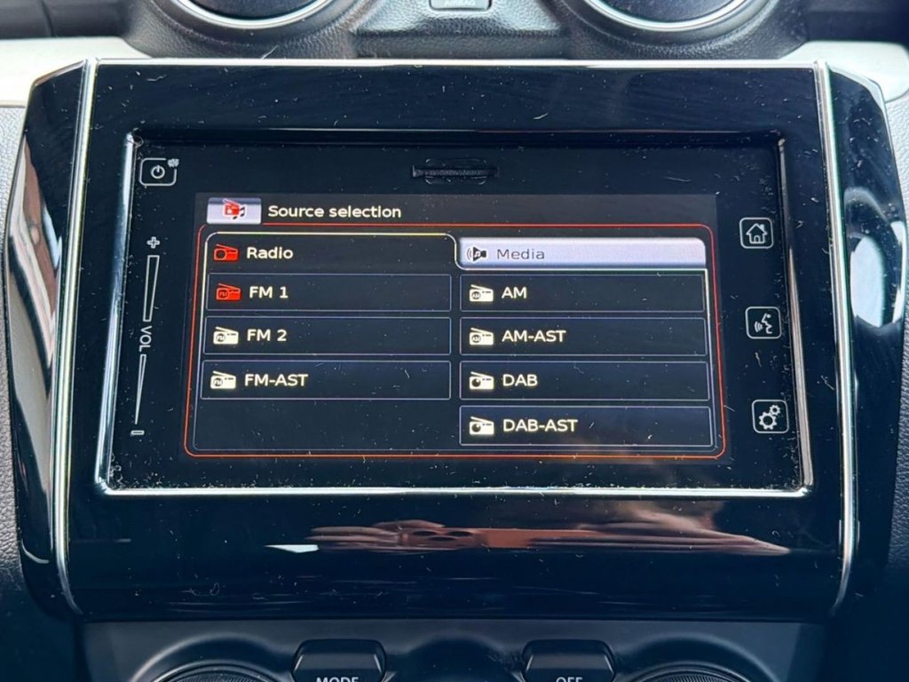 Used Suzuki Swift 2018 for sale - 78200108: Photo 25